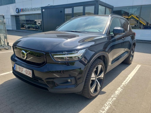 VOLVO XC40 (Year of Construction 2022, 231 PS, Electric)