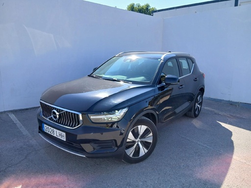 VOLVO XC40 (Year of Construction 2020, 179 PS, Electric)