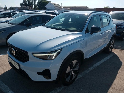 [VEH-VOL-USED-0060] VOLVO XC40 (Year of Construction 2023, 211 PS, Hybrid Petrol)