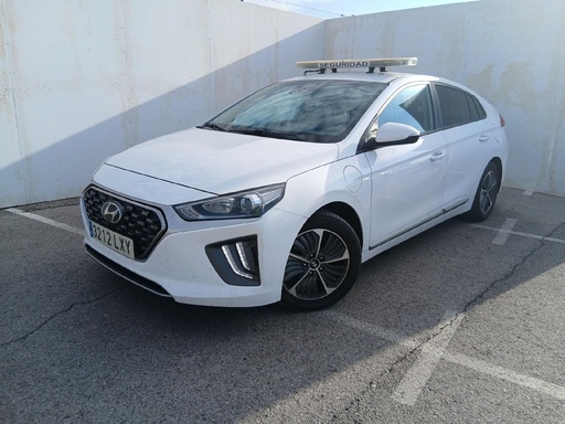 HYUNDAI IONIQ (Year of Construction 2022, 141 PS, Hybrid Petrol)