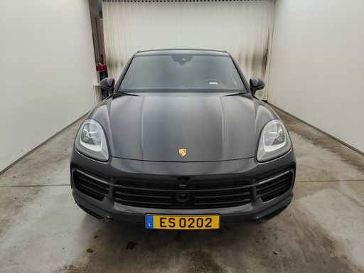 [VEH-POR-USED-0006] PORSCHE Cayenne (Year of Construction 2020, 462 PS, Hybrid Petrol)