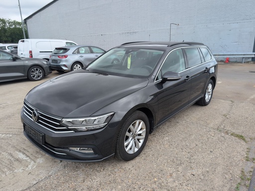 Volkswagen Passat (Year of Construction 2024, 150 PS, Diesel)