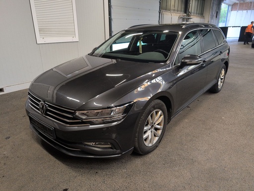 [VEH-VW-USED-0213] Volkswagen Passat (Year of Construction 2022, 150 PS, Diesel)