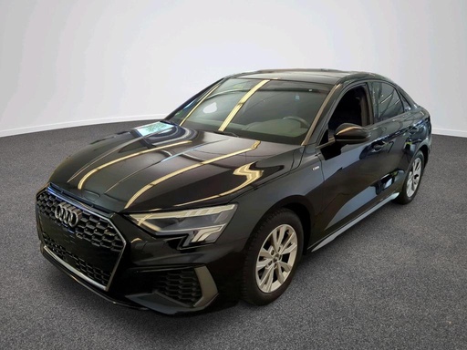 [VEH-AUD-DMG-0005] AUDI A3 (Year of Construction 2022, 150 PS, Diesel)