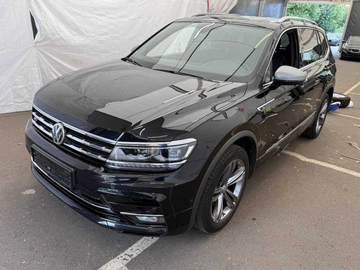 [VEH-VW-DMG-0005] Volkswagen Tiguan (Year of Construction 2020, 190 PS, Diesel)