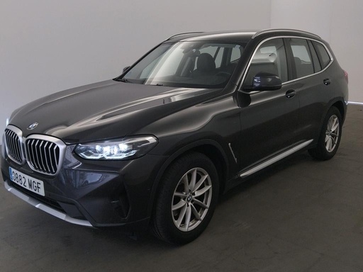 BMW X3 (Year of Construction 2023, 190 PS, Electric)
