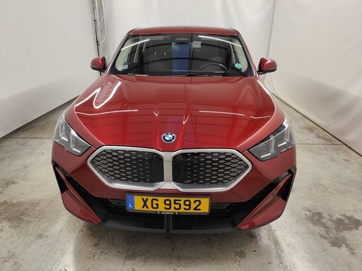 BMW X2 (Year of Construction 2024, 313 PS, Electric)