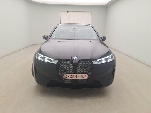 BMW iX (Year of Construction 2022, 326 PS, Electric)