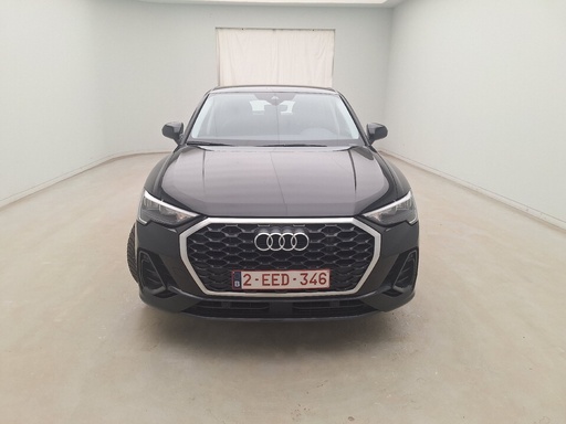 AUDI Q3 (Year of Construction 2023, 245 PS, Hybrid Petrol)