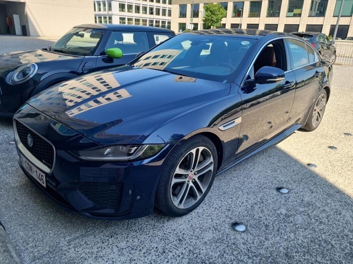 JAGUAR XE (Year of Construction 2022, 250 PS, Petrol)