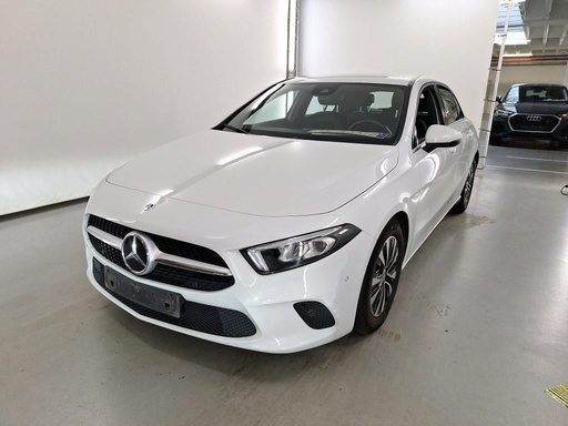 Mercedes A 180 (Year of Construction 2022, 136 PS, Petrol)