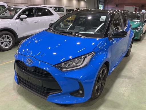 TOYOTA Yaris (Year of Construction 2025, 130 PS, Hybrid Diesel)