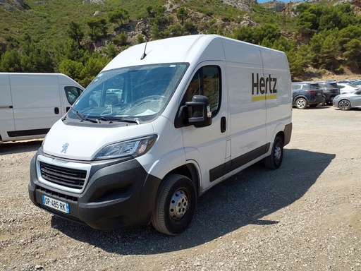 PEUGEOT Boxer (Year of Construction 2023, Diesel)