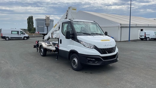 [VEH-IVE-USED-0003] Iveco Daily (Year of Construction 2022, 136 PS, Diesel)