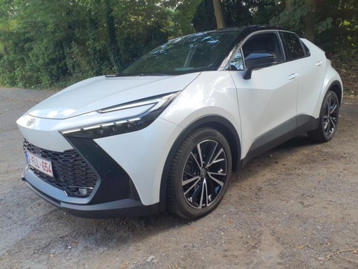[VEH-TOY-USED-0030] TOYOTA C-HR (Year of Construction 2024, 98 PS, Hybrid Diesel)
