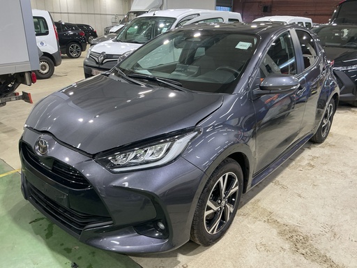 [VEH-TOY-USED-0035] TOYOTA Yaris (Year of Construction 2024, 115 PS, Hybrid Diesel)
