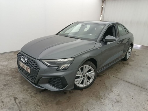 AUDI A3 1968.0 cc Manual (2021)