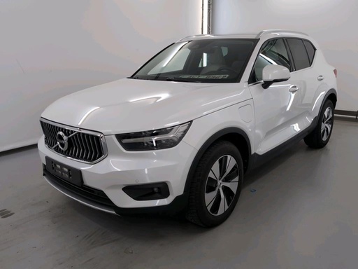 VOLVO XC40 1477.0 cc Automatic (2021)