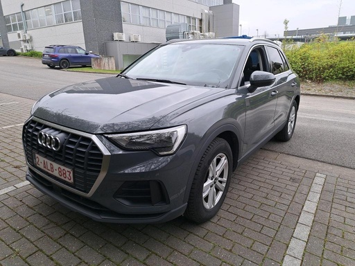AUDI Q3 1498 cc Manual (2021)