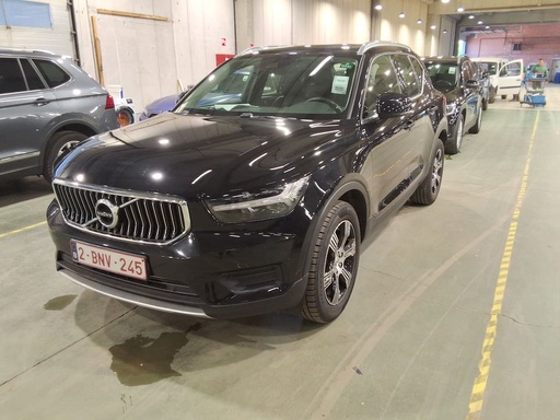 VOLVO XC40 1477.0 cc Manual (2022)