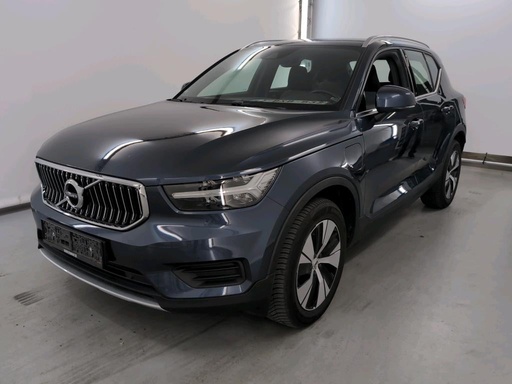 VOLVO XC40 1477.0 cc Automatic (2022)