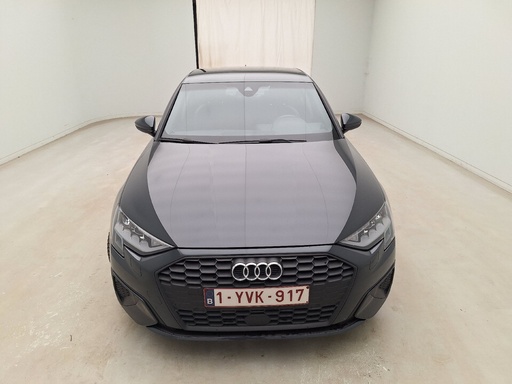 AUDI A3 1968.0 cc Manual (2021)