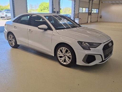 AUDI A3 1968.0 cc (2023)